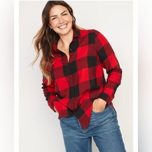 Old Navy Women’s Oversized Boyfriend Buffalo Plaid Shirt